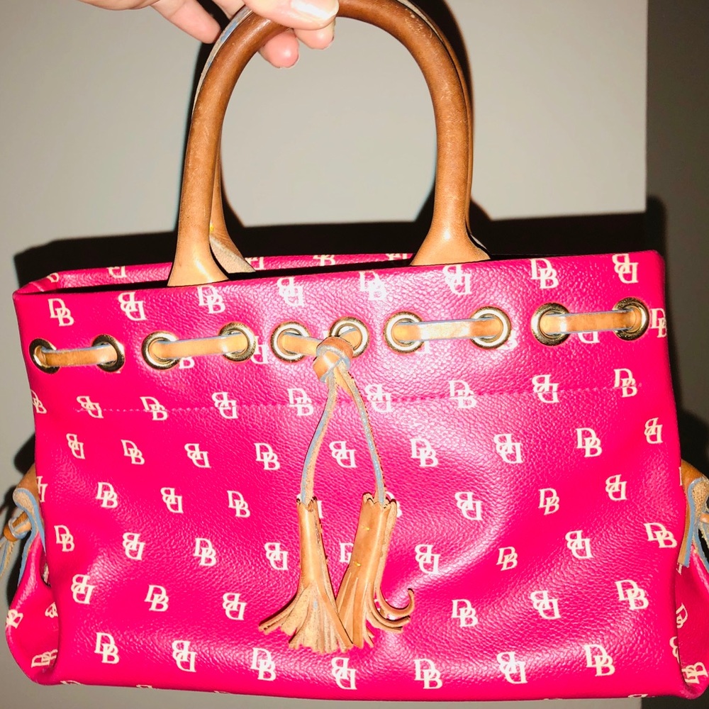 DOONEY & BOURKE HANDBAG